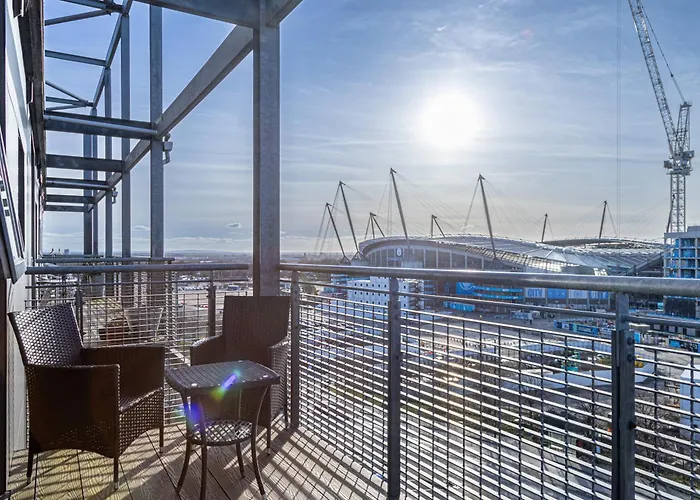 , Etihad Stadium View, Coop Live, Modern 2 Bed